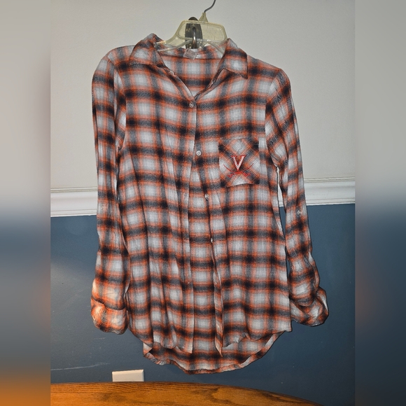 Concepts Sport Tops - Virginia Cavaliers Button Down Shirt, Med, L/S